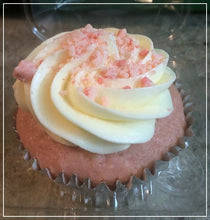 Load image into Gallery viewer, Classic Strawberry Cupcake
